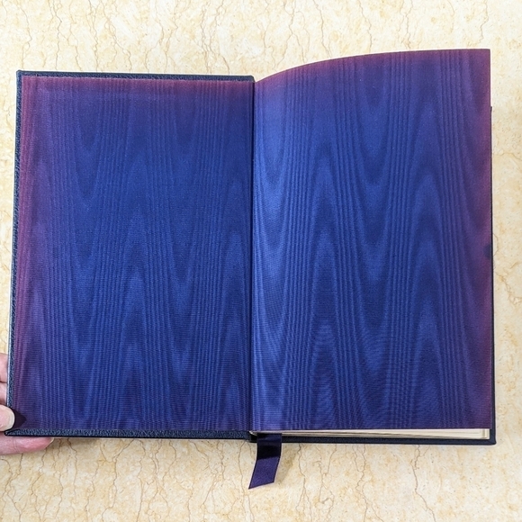 Vintage Robinson Crusoe Daniel Defoe Leather Bound Gilt Pages Book Decor - Picture 4 of 15